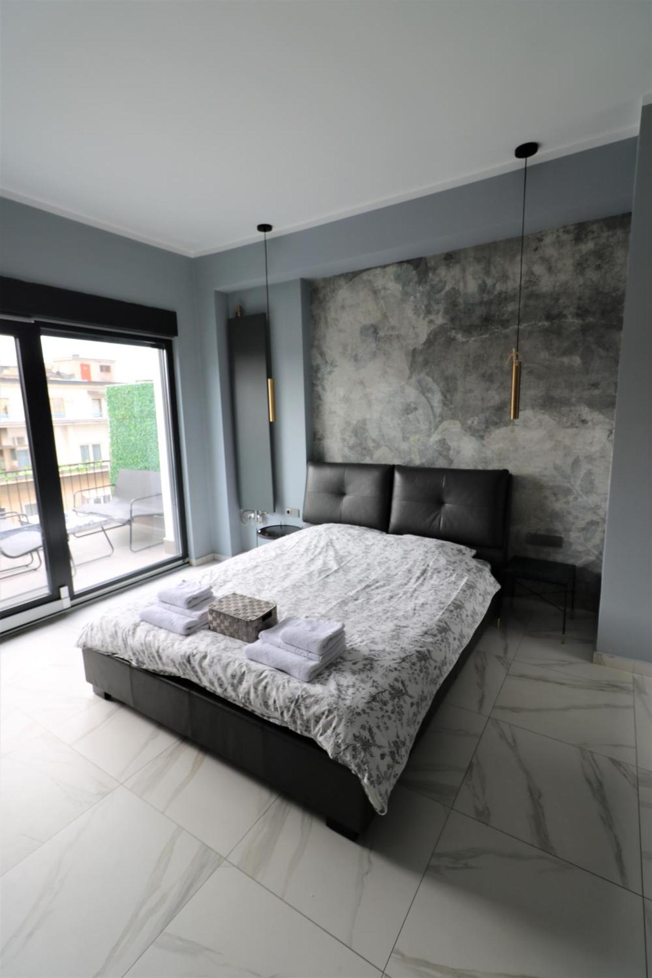 Deluxe Skyline Retreat Studio - Old Town Bukarest Kültér fotó