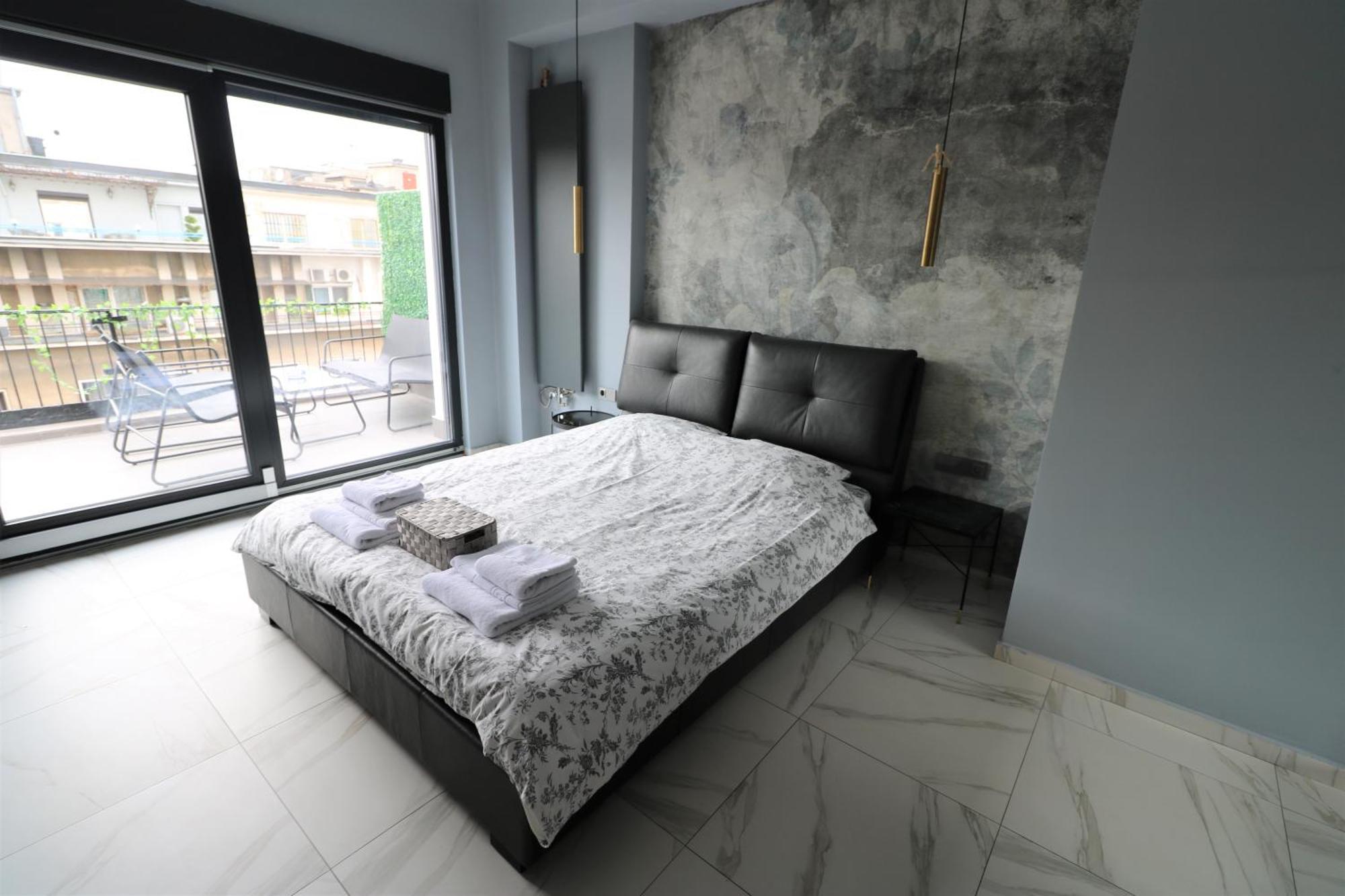 Deluxe Skyline Retreat Studio - Old Town Bukarest Kültér fotó
